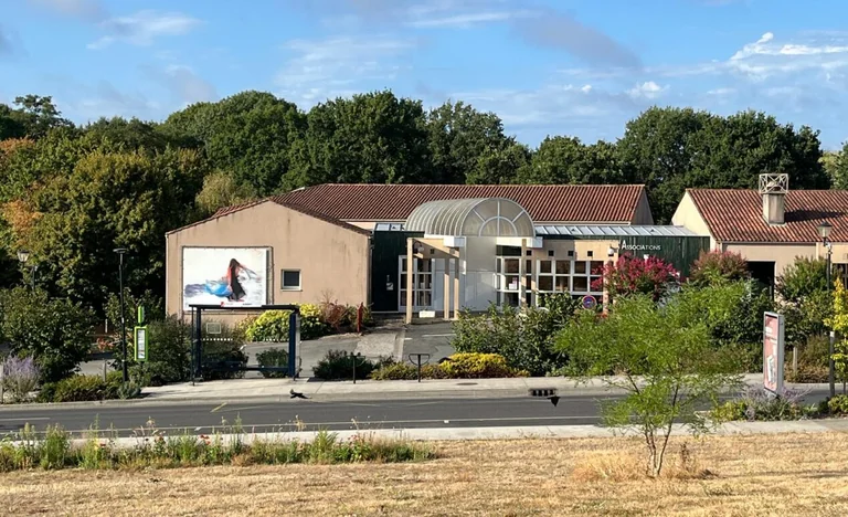 À La Roche-sur-Yon, neuf toiles géantes à voir gratuitement