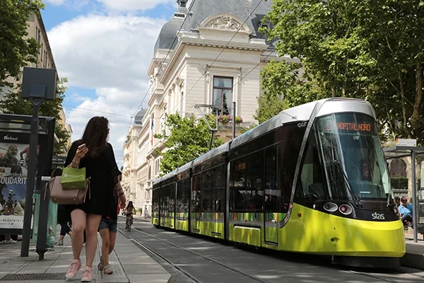 À Saint-Étienne, le samedi coûtera moins cher aux voyageurs