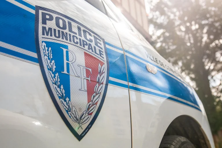 À Compiègne, les commerçants s'organisent face aux risques