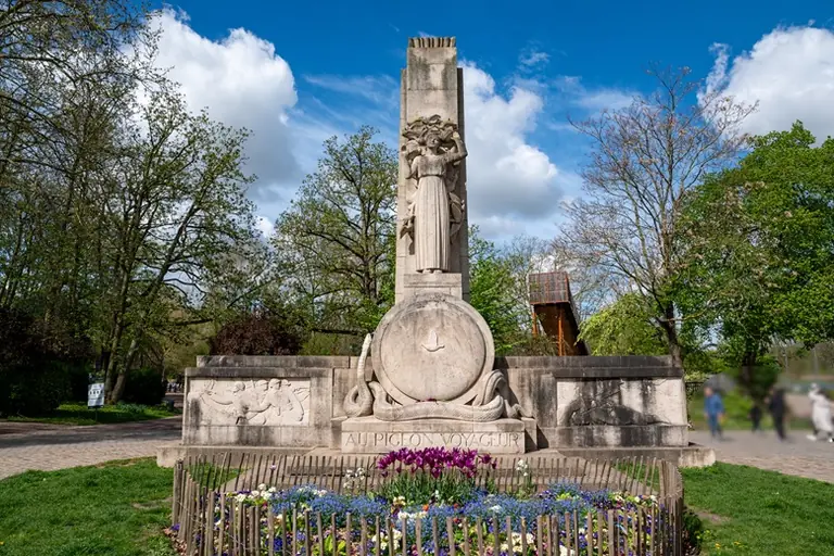 Lille : le Monument aux pigeons voyageurs se refait une beauté